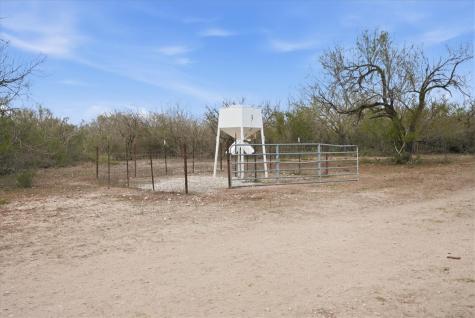 817 County Road 119 Alice TX 78332