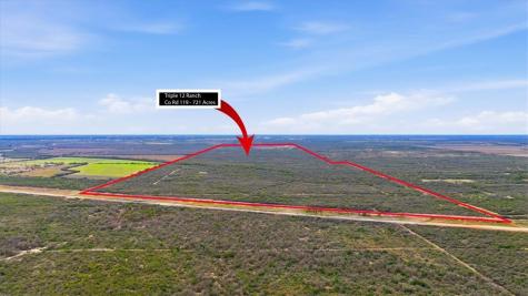 817 County Road 119 Alice TX 78332