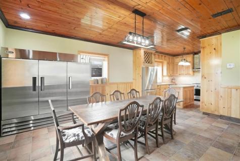 817 County Road 119 Alice TX 78332