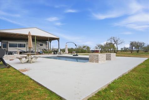 817 County Road 119 Alice TX 78332
