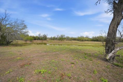 817 County Road 119 Alice TX 78332