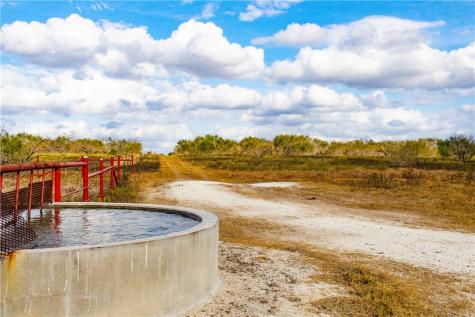 953 Fm-799 George West TX 78022