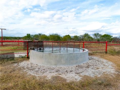 953 Fm-799 George West TX 78022