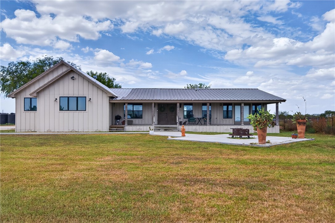 1389 W Fm 2044 Alice TX 78332