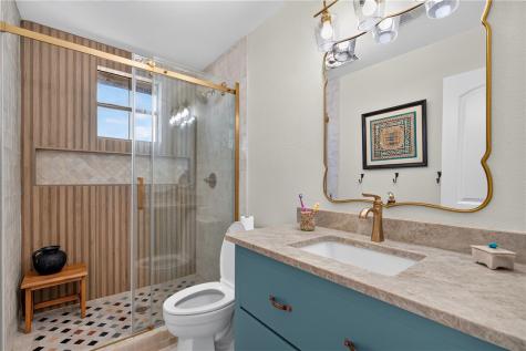 1389 W Fm 2044 Alice TX 78332