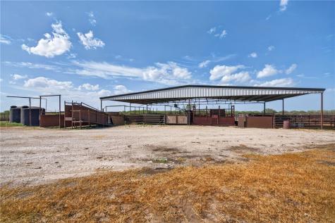 1389 W Fm 2044 Alice TX 78332