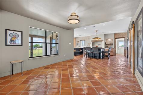 1389 W Fm 2044 Alice TX 78332