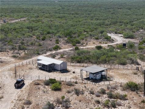 33 Acres Freer TX 78357