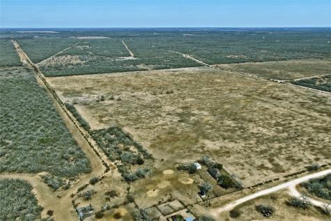 2104 Cr 440 Alice TX 78332
