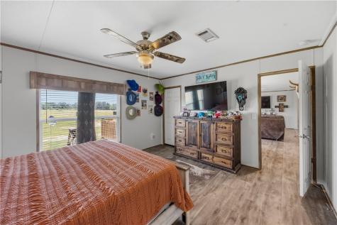 490 Hernandez Road Poteet TX 78065