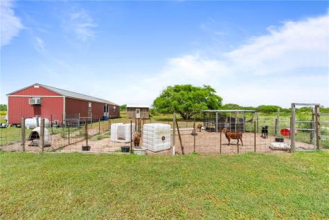 434 E County Road 2270 Riviera TX 78379