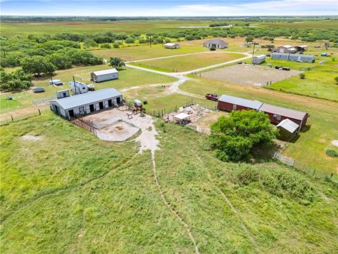 434 E County Road 2270 Riviera TX 78379