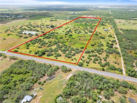 434 E County Road 2270 Riviera TX 78379