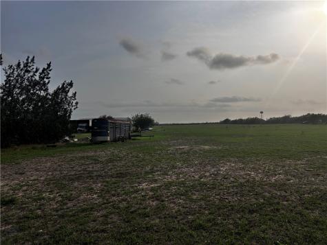 2606 Old Saint Marys Beeville TX 78102