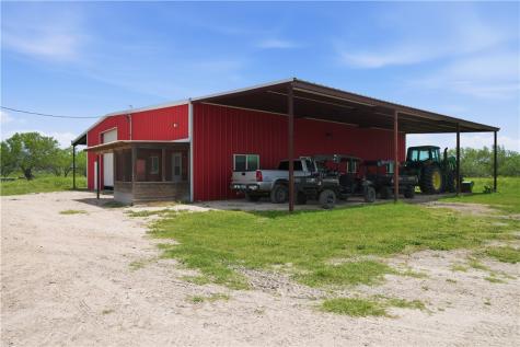 3124 County Road 220 Alice TX 78332