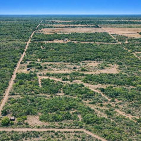 20 Acres Cr 421 Christine TX 78012
