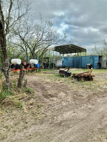 4204 County Road 308 Orange Grove TX 78372