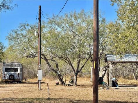4204 County Road 308 Orange Grove TX 78372