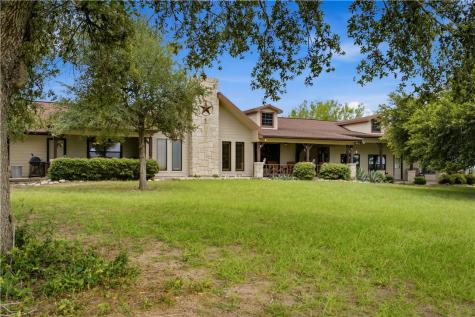 560 Fm 624 George West TX 78022