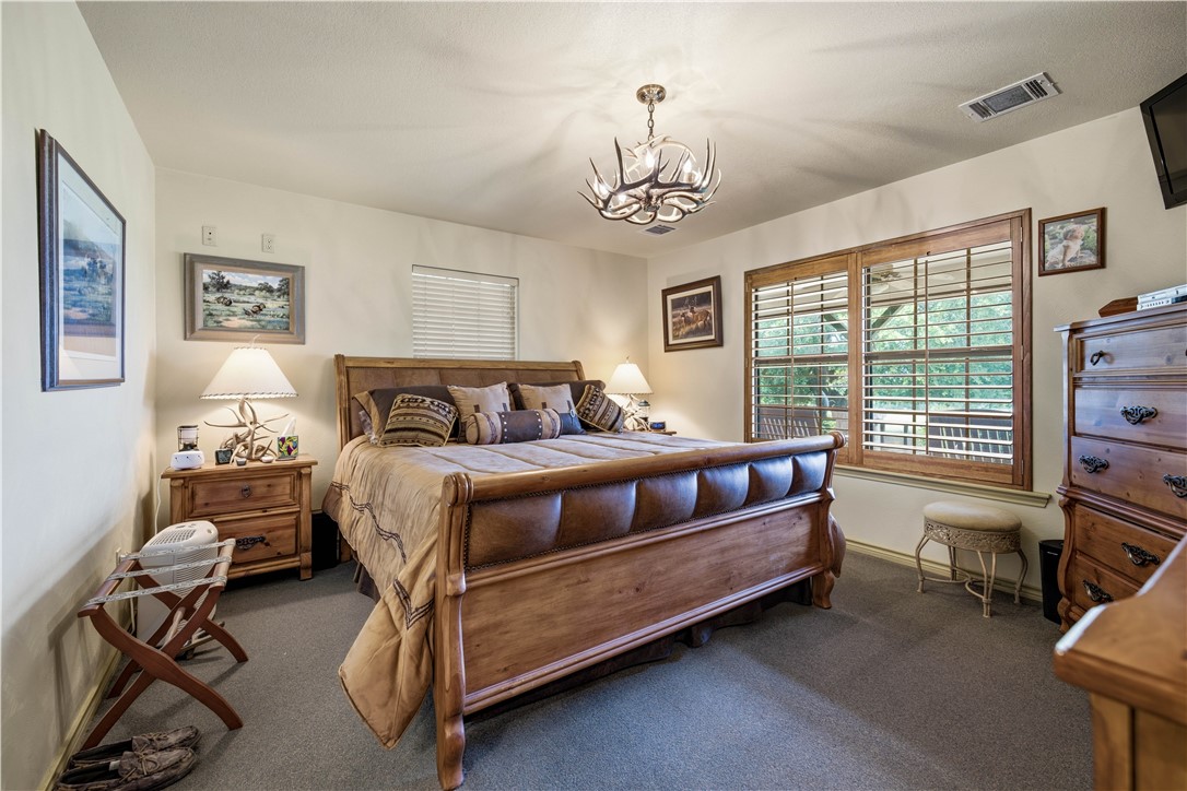 560 Fm 624 George West TX 78022