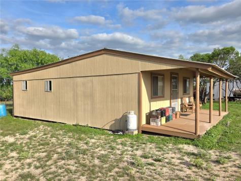 3073 Bravo 6 San Diego TX 78384