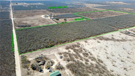 Cr 416 . Premont TX 78375