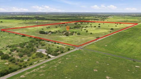 279 County Road 302 George West TX 78022