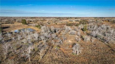 9912 Fm 1681 Nixon TX 78140