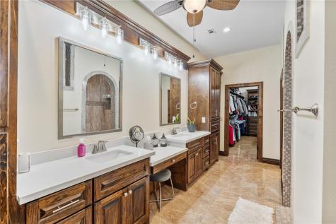 1058 S Smith Avenue Hebbronville TX 78361