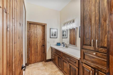 1058 S Smith Avenue Hebbronville TX 78361