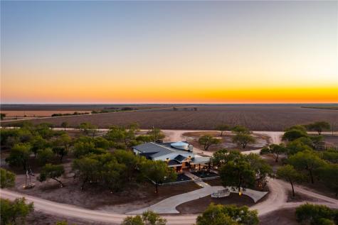 5133 County Road 95 Robstown TX 78380