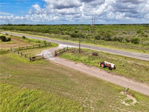 3389 Fm 888 Beeville TX 78102