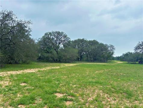 586 Jenschke Lane Poteet TX 78065