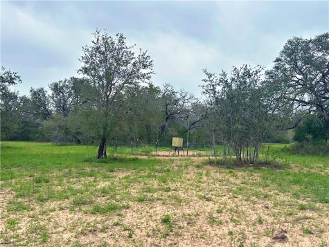 586 Jenschke Lane Poteet TX 78065