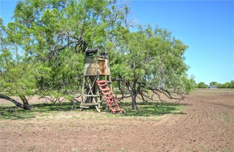 4003 Fm-1349 Beeville TX 78102