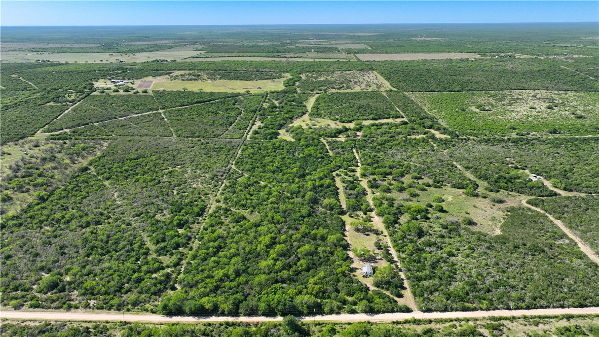 48AC County Road 114 George West TX 78022