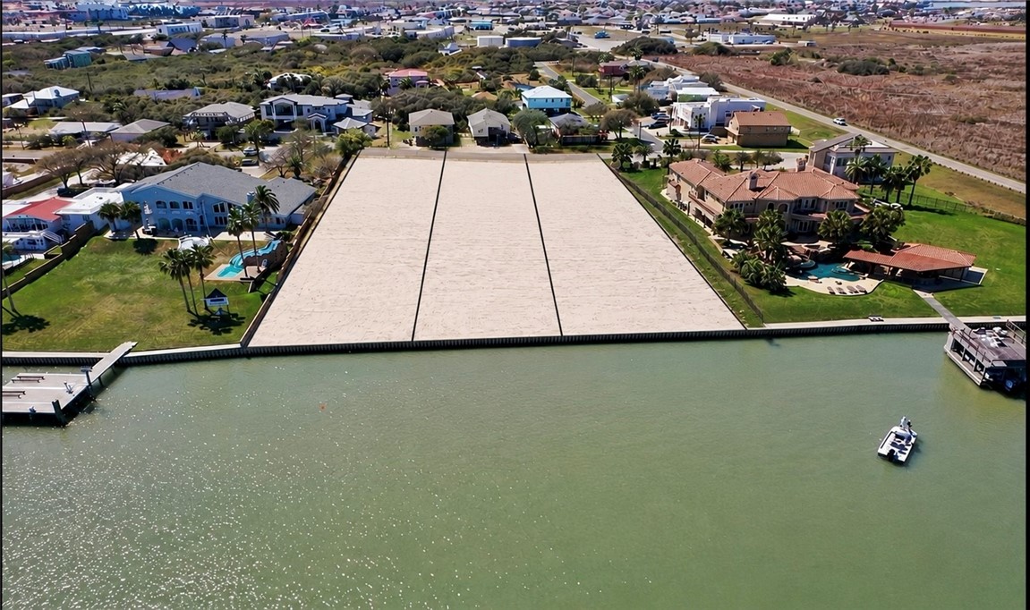 14206 Playa Del Rey Corpus Christi TX 78418