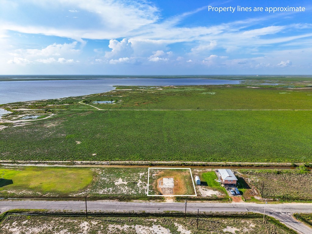 50-51 Northview Rockport TX 78382