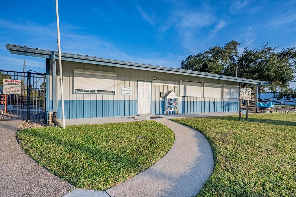 50-51 Northview Rockport TX 78382