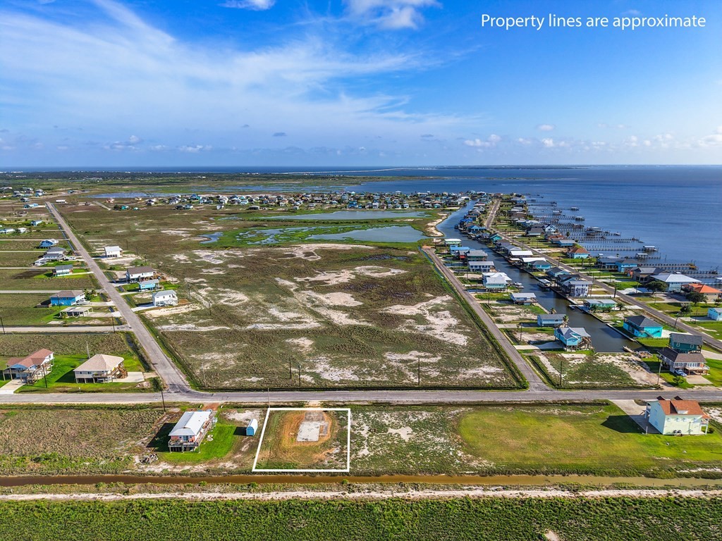 50-51 Northview Rockport TX 78382