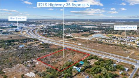 1121 S Highway 35 Aransas Pass TX 78336