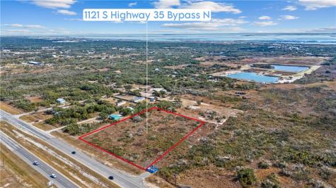 1121 S Highway 35 Aransas Pass TX 78336