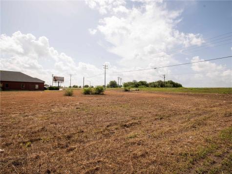 15418 Northwest Boulevard Robstown TX 78380