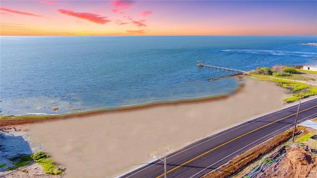 2805 Laguna Shores Drive Corpus Christi TX 78418