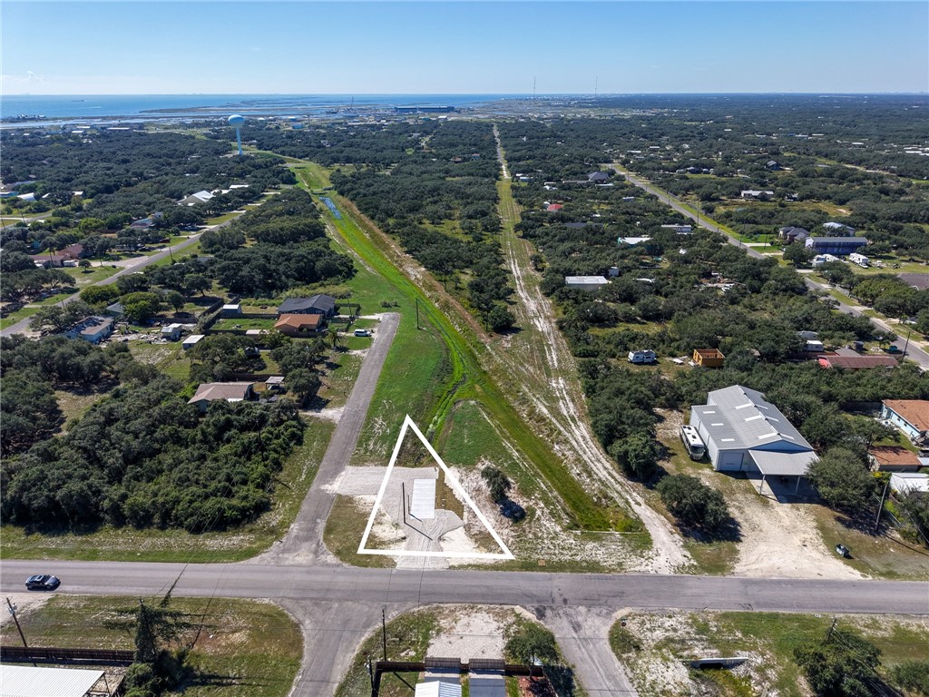 902 W Hood Rockport TX 78382
