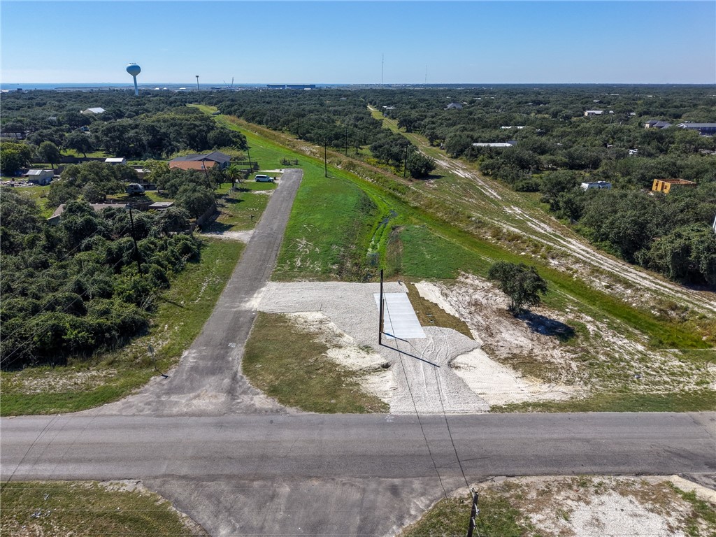 902 W Hood Rockport TX 78382
