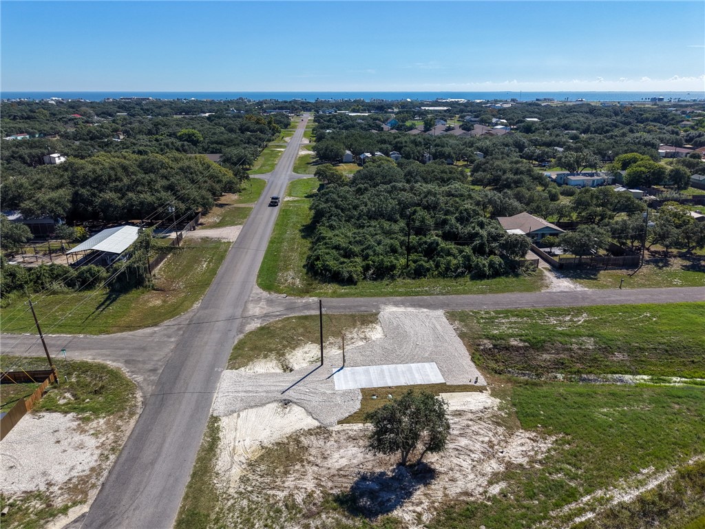 902 W Hood Rockport TX 78382