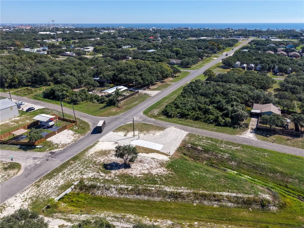 902 W Hood Rockport TX 78382