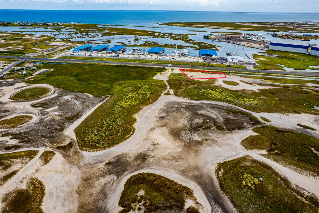 2627 Highway 35 S Rockport TX 78382