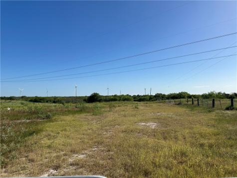 21316 County Road 798 Mathis TX 78389